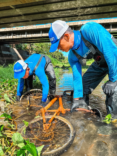 Unexpected Discovery: Removing a Bicycle to Protect Our River