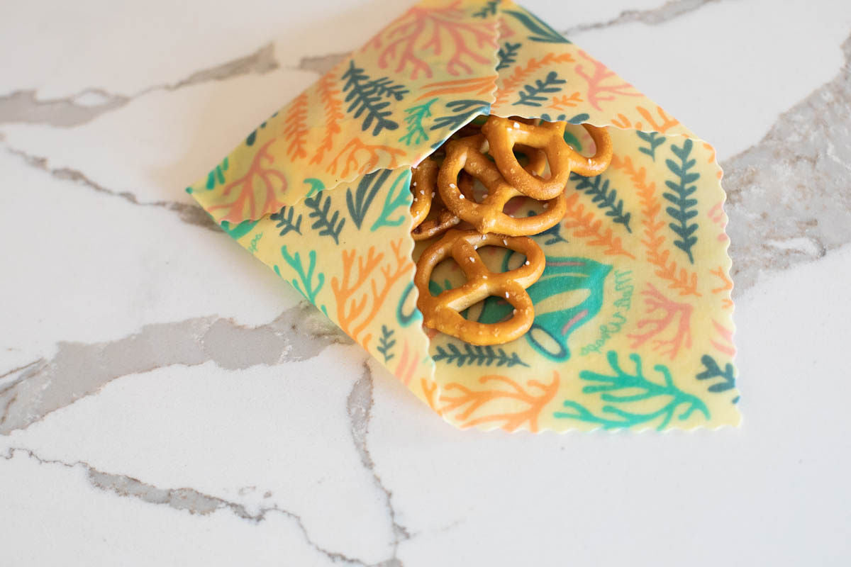 Meli Wraps Beeswax Wrap Bulk Roll + Cutlery Set in Reef Print