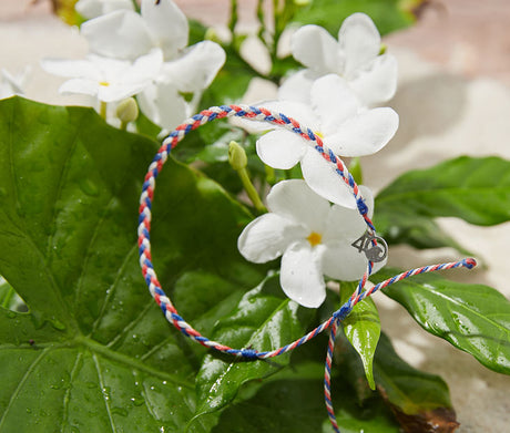 Patriotic Twist Braided Anklet on beach